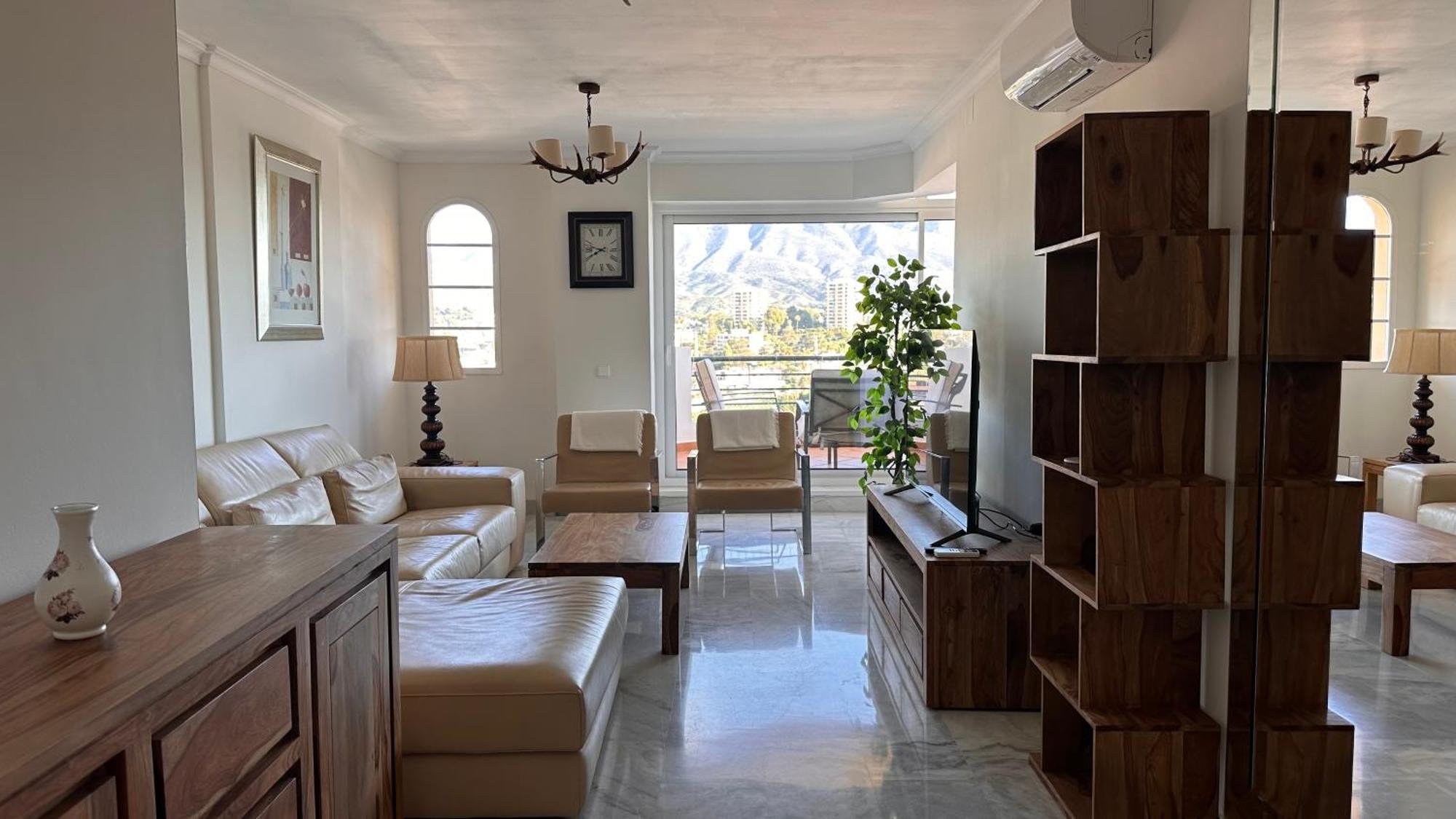 Stunning Views Senorio De Aloha Apartamento Marbella