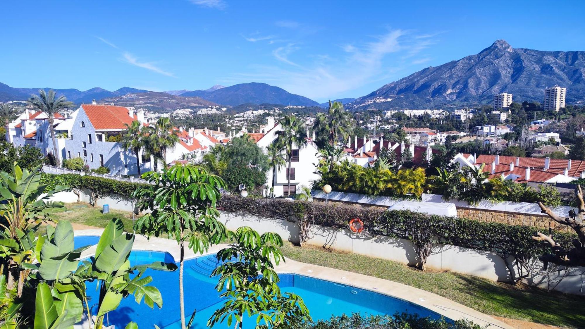 Apartamento Stunning Views Senorio De Aloha